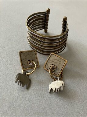 Mixed Metal Multi-Band Cuff Bracelet with Dangle Charm Earrings - Gold Tone